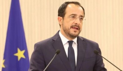 Rum Yönetimi Başkanı Nikos Hristodulidis, Tufan Erhürman’ı tebrik etti: ‘Görüşmeyi sabırsızlıkla bekliyorum’