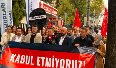 Sağlıkçılardan ‘promosyon’ protestosu: ‘Bankaların gelir kapısı haline dönüştürüldü’