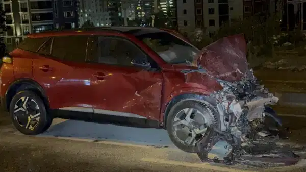 Samsun’da iki otomobil çarpıştı: 2 ölü, 2 yaralı