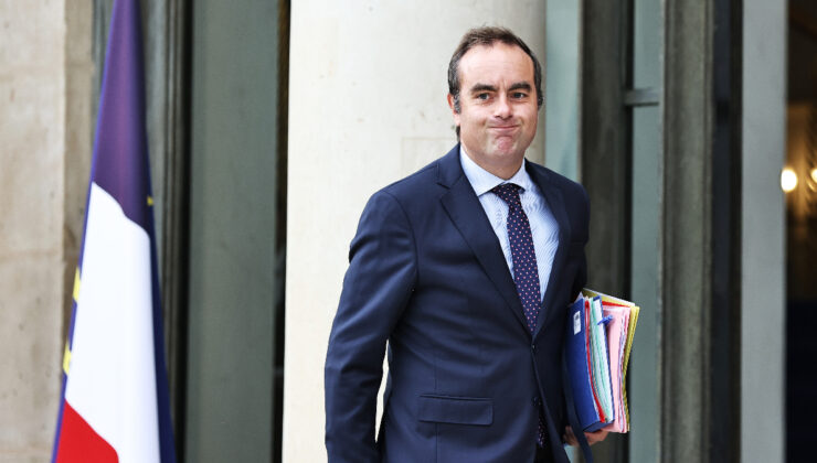 Sebastien Lecornu: Fransızları çileden çıkaran bu siyasi krize son verilmeli