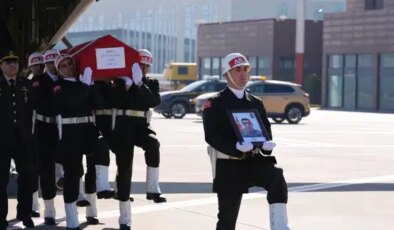 Şehit askerin cenazesi Gaziantep’e getirildi