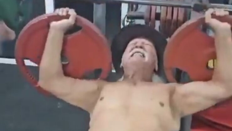 Şener Üşümezsoy, spor yaptığı anları paylaştı