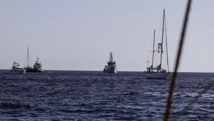 Son Dakika… Sumud Filosu yüksek riskli bölgede: İsrail’in savaş gemileri yaklaştı!