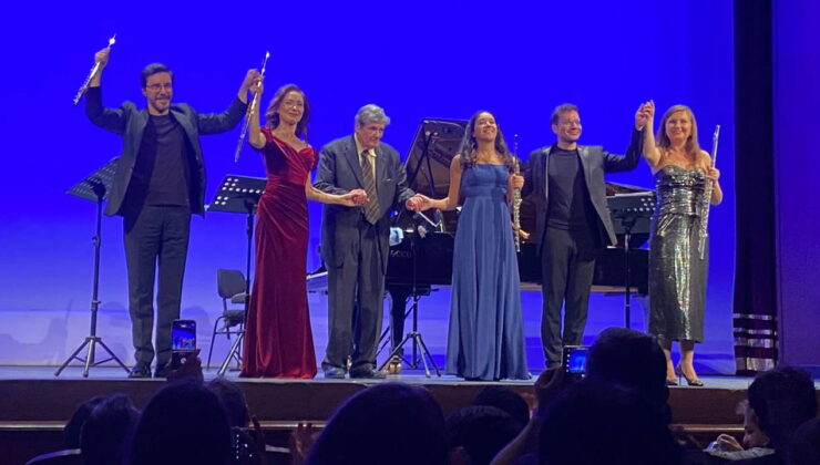 Süreyya’da flütün yıldızları buluştu