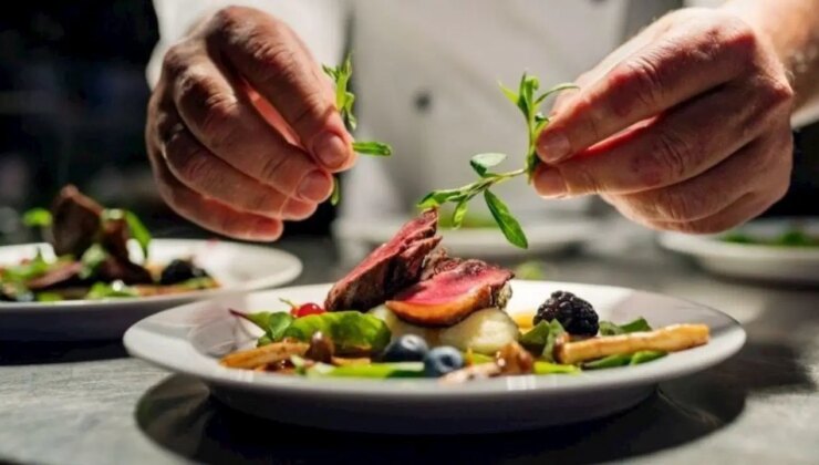 Tatlı, tuzlu, ekşi, acı ve umami: Şeflerin sırrı olan 5. tat nedir?