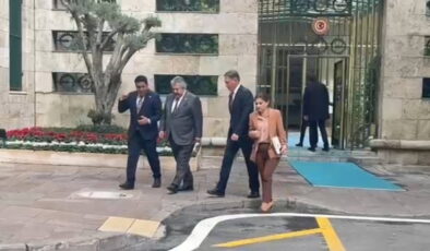 TBMM Başkanı Kurtulmuş, süreç komisyonu üyesi grup başkanvekilleriyle görüştü