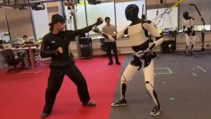 Tesla’nın robotu Optimus’a kung fu öğrettiler