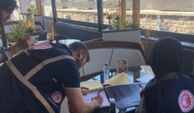 Ticaret Bakanlığı kafe ve lokantalarda fahiş fiyatlı su satışlarını denetledi