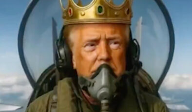 Trump, ‘Krallara Hayır’ gösterilerine yapay zeka videosuyla cevap verdi