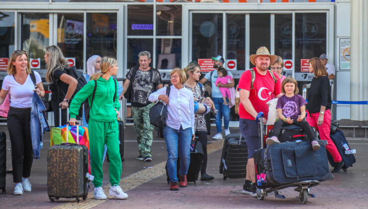 Turizmcilerden yerli turiste erken rezervasyon yapma çağrısı