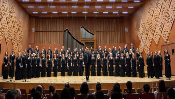 Türkiye’nin koroları Cumhuriyet’in 102’nci yılı için birlikte söyleyecek