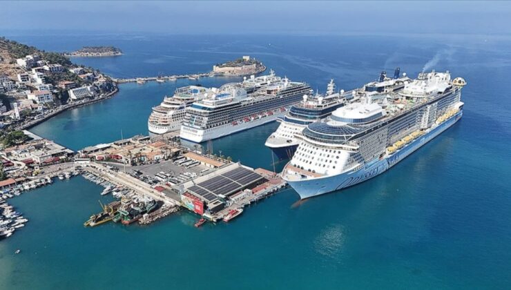 Türkiye’nin turizm geliri yüzde 3,9 arttı