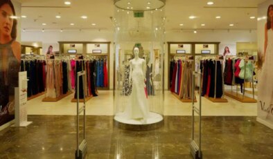 Ünlü gelinlik markası Oleg Cassini Türkiye’den çekilme kararı aldı!