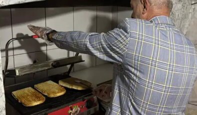 Ünü dünyaya yayıldı: Kargoyla ‘tost’ gönderiyor! Almanya, ABD, İngiltere…