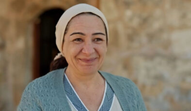 Uzak Şehir’den ayrılmıştı! Yeni dizisi belli oldu…