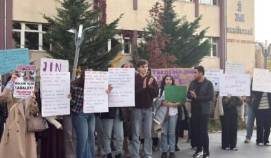 Van Yüzüncü Yıl Üniversitesi’nde Rojin Kabaiş eylemi 16. gününde