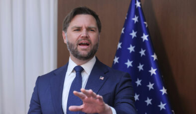 Vance, İsrail’in Batı Şeria’yı ilhak tasarısını ‘aptalca’ diye niteledi