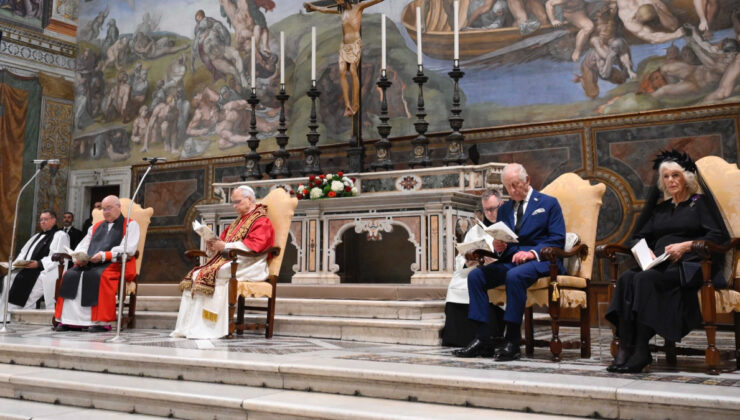 Vatikan’da 5 asır sonra tarihi anlar: Kral Charles ve Papa 14’üncü Leo birlikte dua etti