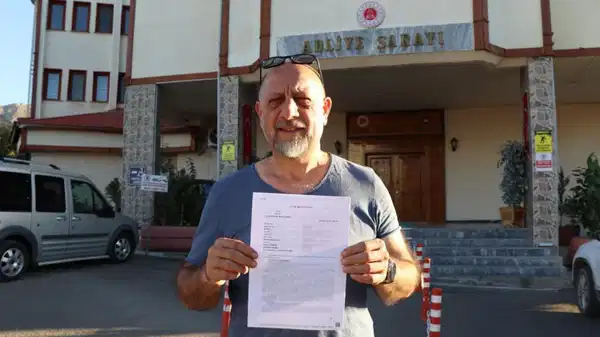 Veraset işlemi yaparken ölüm kayıtlarını buldular: Sistemde 27 yıldır ‘ölü’ gözüküyorlarmış!