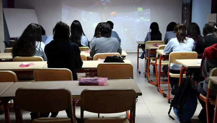 Yandaştan al haberi! Eğitim sistemine köklü değişiklikler geliyor: 12 yıl zorunlu eğitim kısalacak, okula başlama yaşı değişecek…