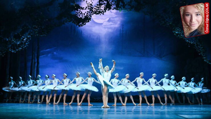 Yeni sanat sezonu AKM’de tanıtıldı: Yine yeniden ‘Kuğu Gölü’