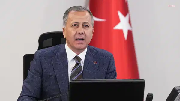 Yerlikaya duyurdu: 30 ilde FETÖ’ye operasyon, 64 tutuklama!