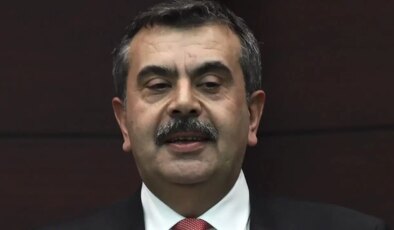 Yusuf Tekin açıkladı… Zorunlu eğitim sistemi değişiyor: ‘Cumhurbaşkanımızın onayına sunacağız’