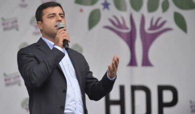 Zamanlaması dikkat çekti: CHP’den Selahattin Demirtaş’a ziyaret