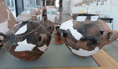 5 bin yıllık kadın figürü izleri: Yassıtepe’de özel kaplar ortaya çıktı