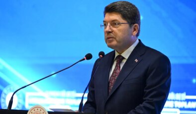 Adalet Bakanı Tunç: Yargı teşkilatımız çok karmaşık bir durumla karşı karşıya