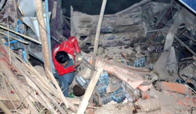 Afganistan’da şiddetli deprem: Ölü ve yaralı sayısı artıyor