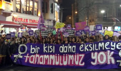 AKP’li Ök, 25 Kasım’ı hedef aldı: “İzinsiz çağrılarla demokratik hak arayışı olmaz”