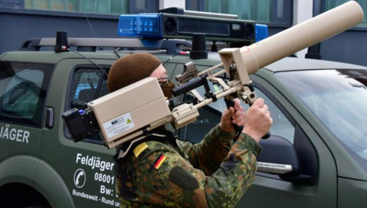 Almanya’da havalimanları için 100 milyon euroluk drone savunması planını hayata geçirecek