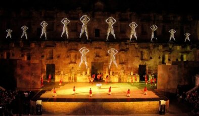 ‘Anadolu Ateşi’ Aspendos’ta izleyiciyle buluştu