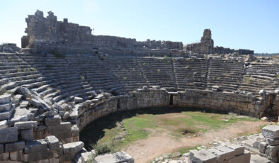 Antalya’daki Xanthos Antik Kenti, ziyaretçilerini tarihsel yolculuğa çıkartıyor