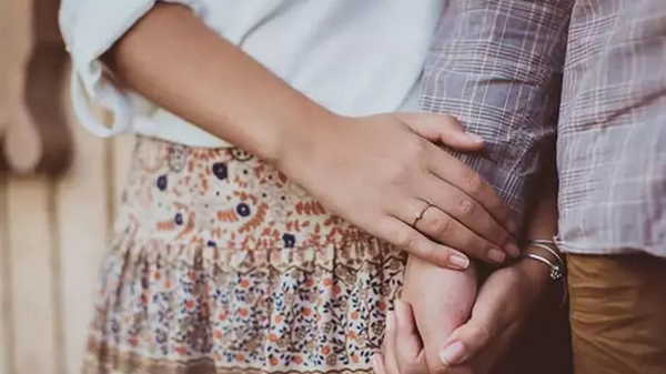 Araştırma: Nazik bir dokunuş neden vücudumuzda güvende hissi yaratıyor?