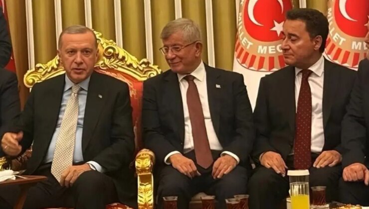 Babacan ve Davutoğlu AKP’ye mi dönüyor? İktidara yakın gazeteciden yanıt geldi