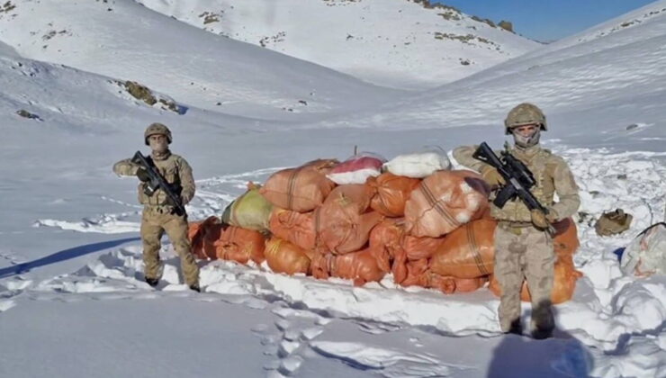 Bakan Yerlikaya duyurdu: Hakkari ve Ağrı’da uyuşturucu operasyonu! Tam 773 litre ele geçirildi…