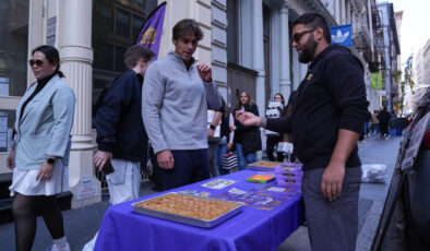 Baklavaya hayran kalan Amerikalı Türkiye’den getirtip New York’ta satmaya başladı