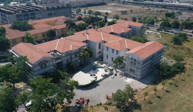 Balıklı Rum Hastanesi’nde ‘sahte reçete’ skandalı: Profesör ve eczacılar dahil 7 kişi hakkında gözaltı kararı!