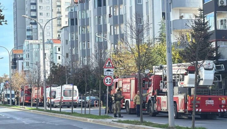 Başakşehir’de sitede korkutan yangın: 2 kişi dumandan etkilendi