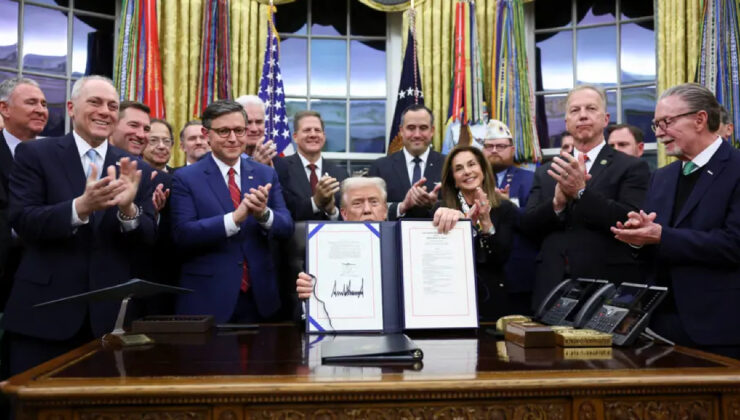 Başkan Donald Trump imzaladı: ABD’de federal hükümet 43 gün sonra açıldı