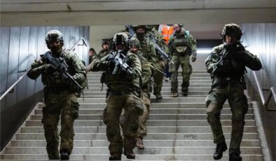 Berlin’de savaş provası: Alman ordusu sokaklara indi