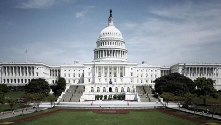 Beyaz Saray, gazetecilerin, üst düzey iletişim yetkililerinin ofislerine erişimine kısıtlama getirdi