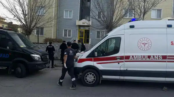 Bir vaka da Afyonkarahisar’dan geldi: Anne ve 3 çocuğu patates kızartmasından zehirlendi