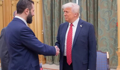 BM, Beyaz Saray ziyareti öncesi Şara’ya yönelik yaptırımları kaldırdı