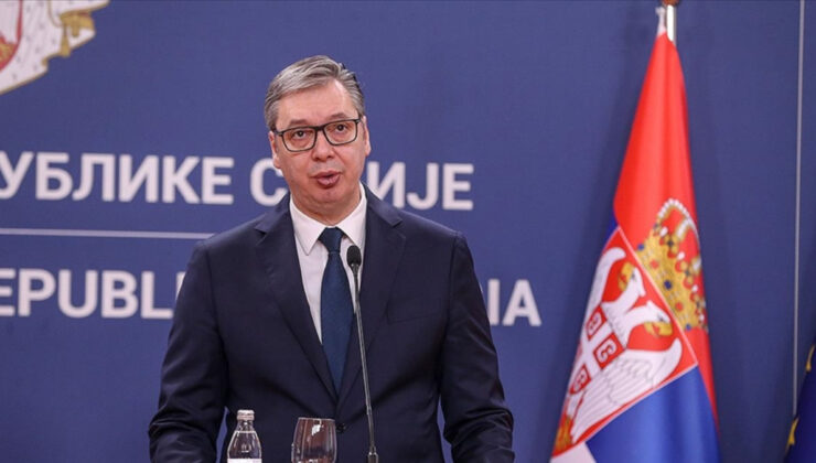 Bosna Savaşı’nda tartışmalı iddia: Vucic “keskin nişancı safarisi”yle suçlanıyor