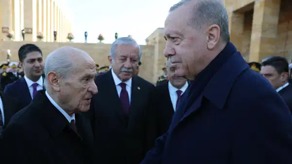 ‘Çatlak’ iddiaları karşılıklı yalanlamıştı: Erdoğan ve Bahçeli haftalar sonra aynı karede