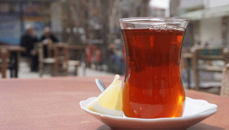 Çayın yanındaki limona para isteyen işletmeye 38 bin TL ceza
