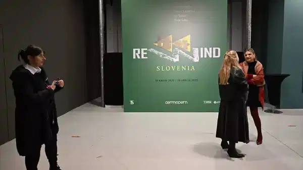 CerModern’in ev sahipliği yaptığı ‘Rewind/Slovenia’ adlı sergi 28 Aralık’a kadar görülebilir: Zamanın katmanları